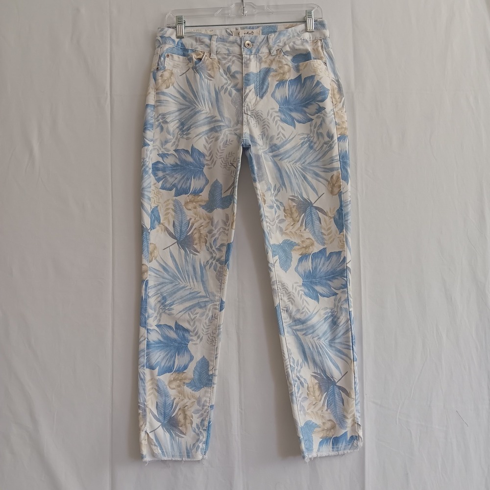 Charlie B Slim Leg Jeans Women Size 8 Blue White Floral Raw Hem Slit